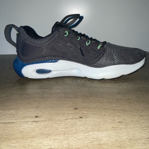 Under Armour Men’s UA HOVR Revenant Sportstyle Shoes Jet Gray/Blue Size 12 - Picture 4 of 10